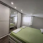 Sunny Rooms